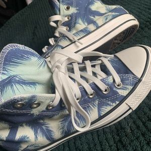 Unisex Converse high-tops. Palm tree design. wore once. Size 6.5 men, 8.5 women